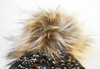 
                    BROEL Tanita czapka na zimę duży brązowy pompon
                