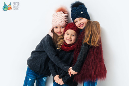 
                    BROEL Pati czapka na zimę dla dziewczynki warkocz ecru
                